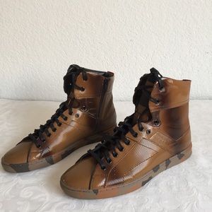 Hugo boss patent leather ombré boots
